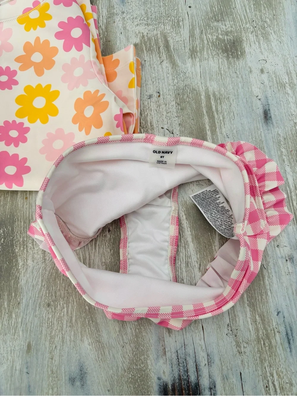NWOT Old Navy Toddler Girl Swim Set 5T